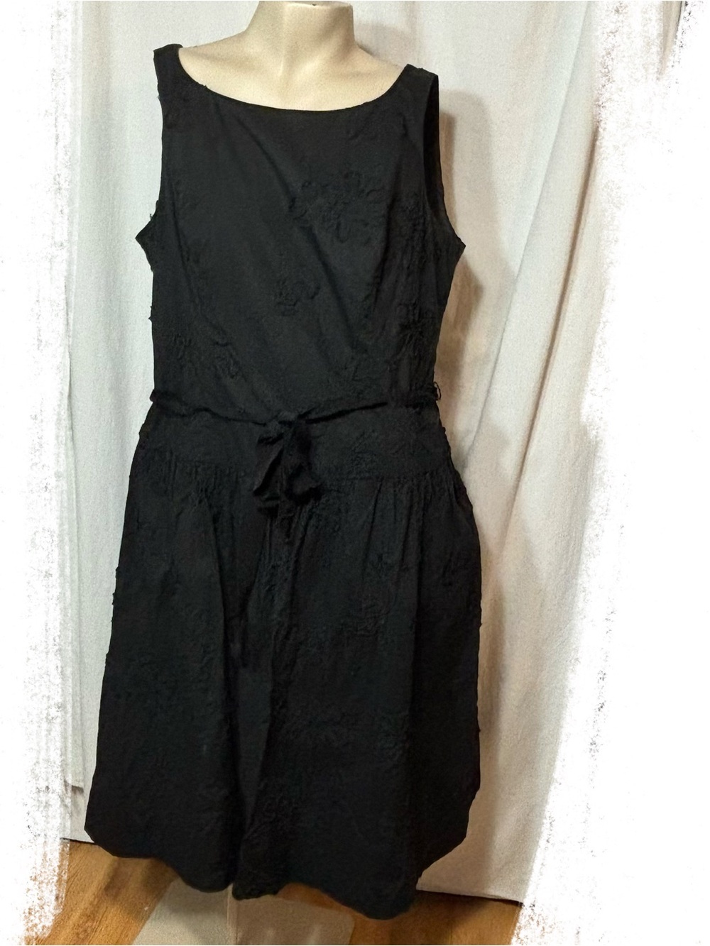 Jones New York Women’s black dress size 12 ribbon formal party